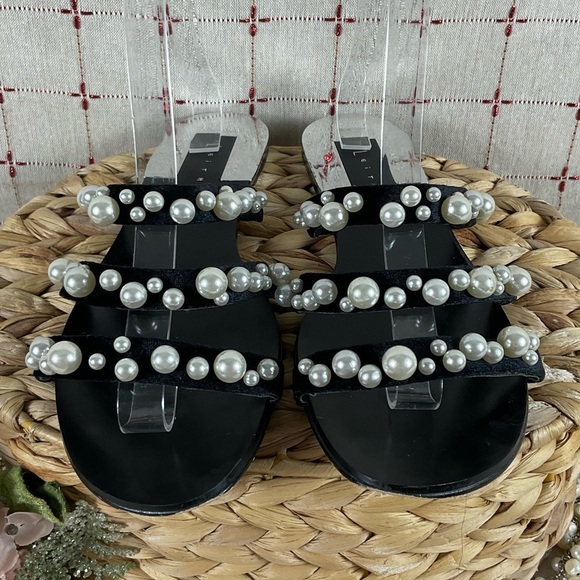 LEITH “Stunner” Black Velvet & Pearl Slide Sandals Womens Sz 10 PreLoved Beauty - Picture 3 of 5